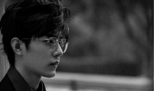 娱乐吃瓜人气小生,吃瓜群众心中的新晋宠儿